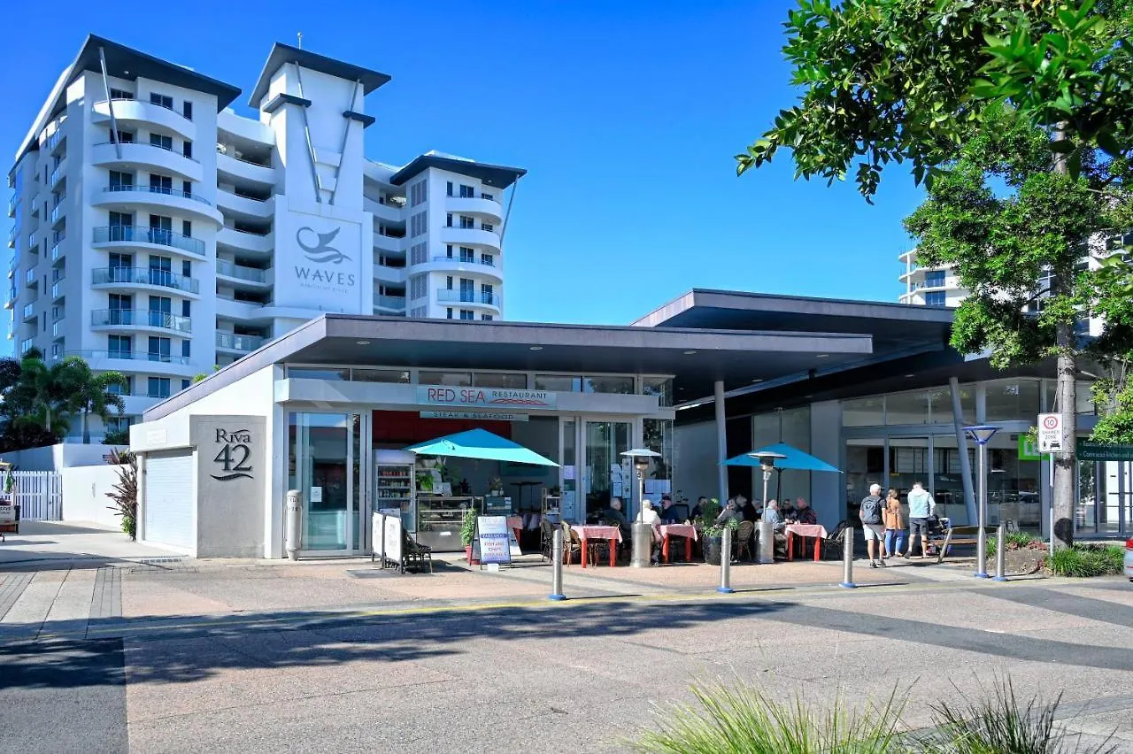 Maroochydore 3 B/R, 2 Bath, Townhouse Za4 0*,
