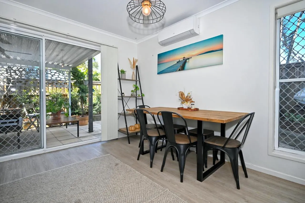 Apartment Maroochydore 3 B/R, 2 Bath, Townhouse Za4 Australia